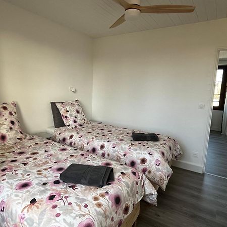 Appartement En Plein Centre Ville Milly-la-Foret Esterno foto