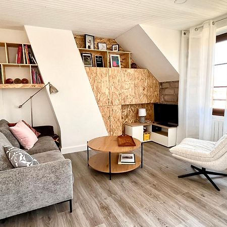 Appartement En Plein Centre Ville Milly-la-Foret Esterno foto