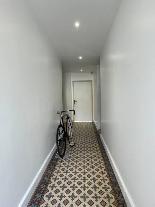 Appartement En Plein Centre Ville Milly-la-Foret Esterno foto